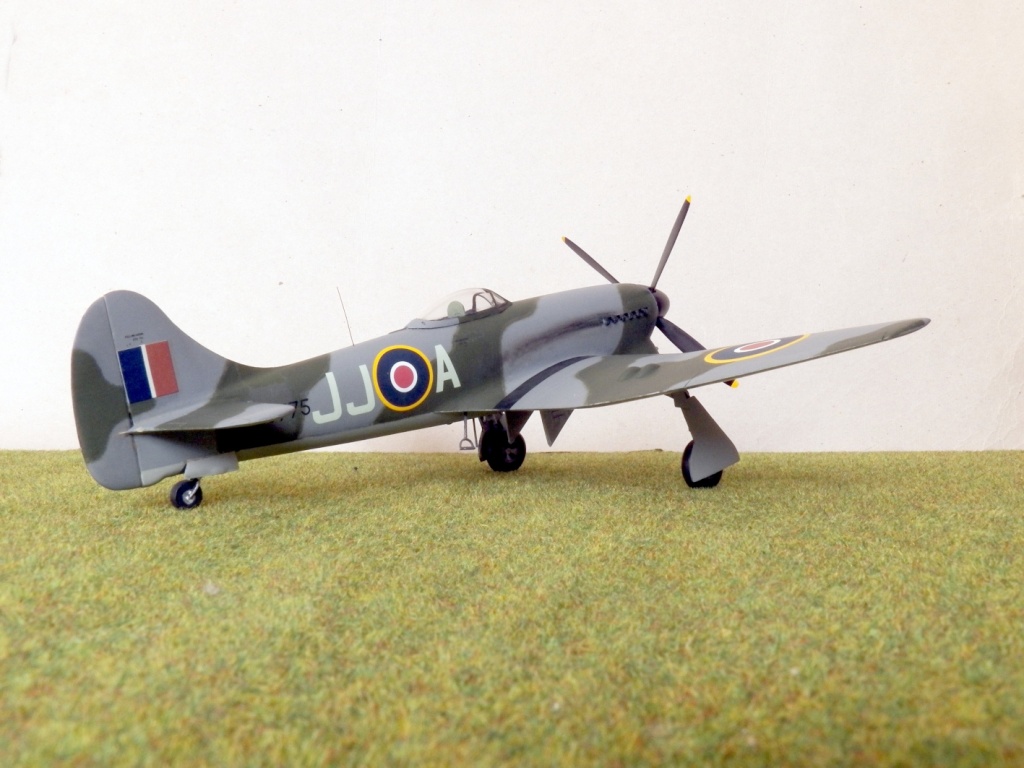 [EDUARD] HAWKER TEMPEST V Réf 8022 100_2431