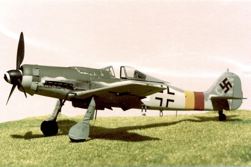 [OTAKI] FOCKE WULF Fw 190 D-9 Réf OT2 26 500 Focke_25