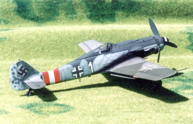 [OTAKI] FOCKE WULF Fw 190 D-9 Réf OT2 26 500 Focke_28