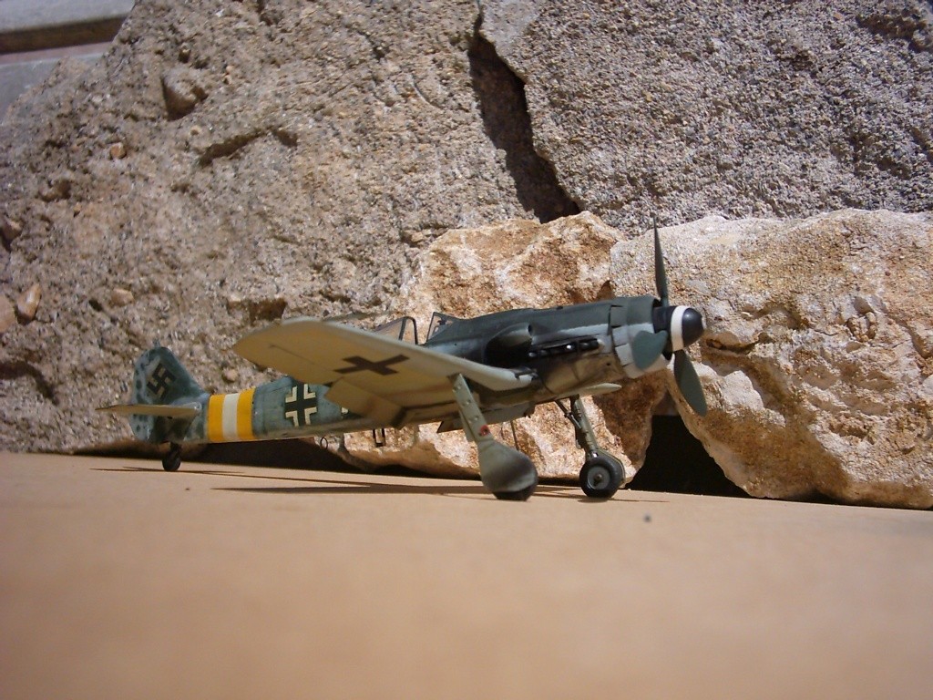 [OTAKI] FOCKE WULF Fw 190 D-9 Réf OT2 26 500 Focke_32