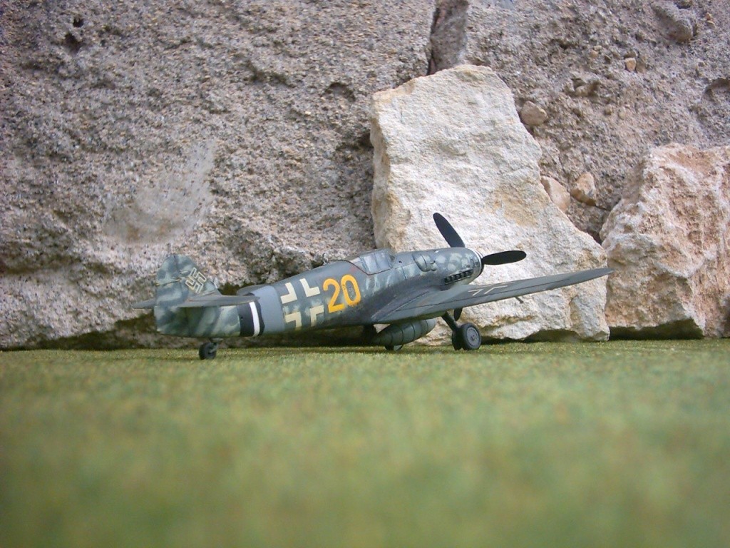 [REVELL] MESSERSCHMITT Bf 109 G-6 (ERLA) Réf H33 Messer52