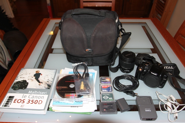 Canon EOS 350D + obj. 18/55 + accessoires + sac 350d-010