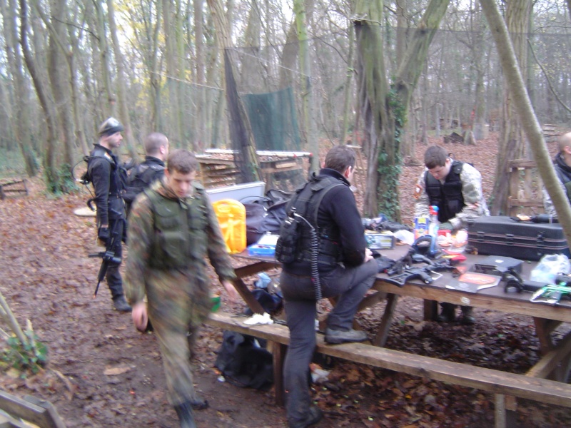 Rencontre entre les troopers et la 76 ime compagnie  vs  les camo raid le 9 / 12 / 2012 Dsc01835