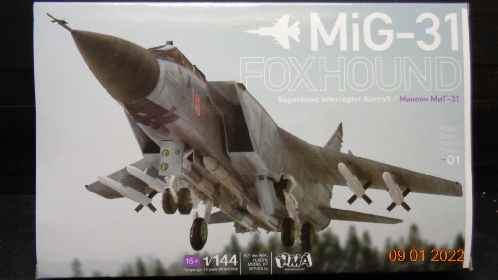 [HMA GARAGE] MIKOYAN-GUREVICH MiG 31 FOXHOUND 1/144ème Réf 759643 Dsc00110