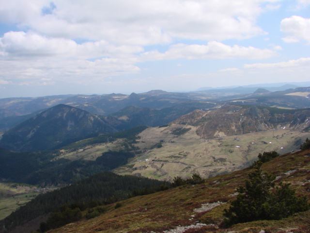 Depuis le Mont MZenc (1754 mtres)  le 24/04/2008 2114