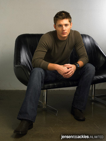 Photos de Jensen Apparitions & Photoshoot Johnru14