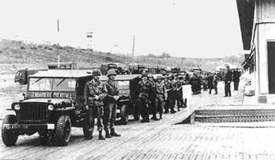 willys gendarmerie Image010