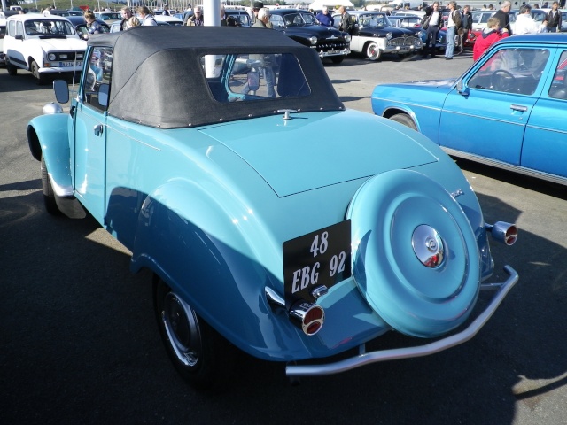 AUTOMEDON 2011   ( 2CV et DS ) Imgp0610