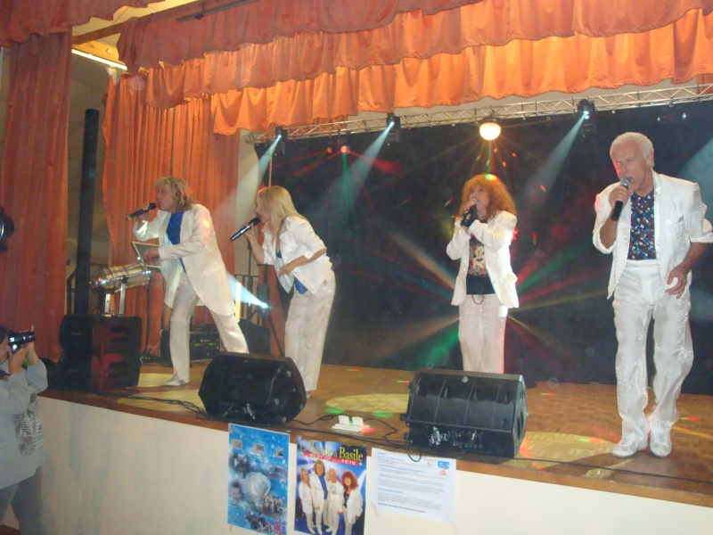  UN GRAND SHOW a DIGNY le 14 octobre 2011! Dsc01995