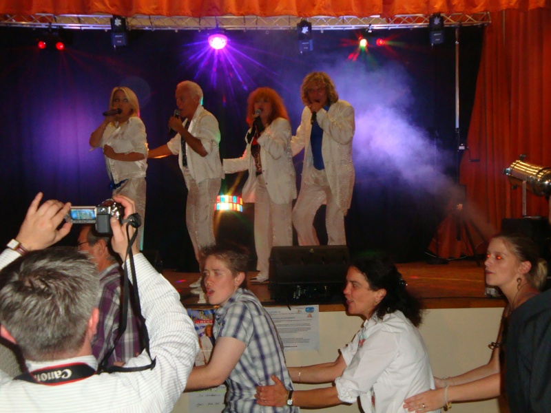  UN GRAND SHOW a DIGNY le 14 octobre 2011! Dsc02005