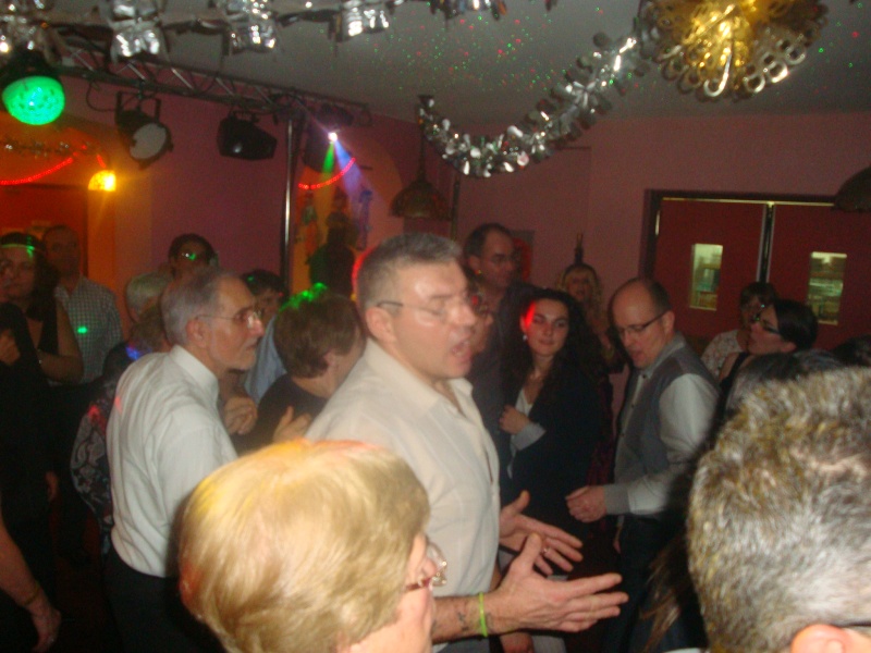 REVEILLON DE LA ST-SYLESTRE A DREUX CHEZ PIZZA GOGO  Dsc02572