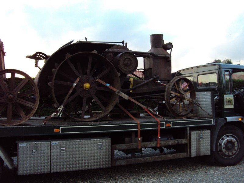 Rumely Oilpull 1928 - Page 2 Dsc00612