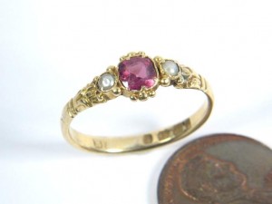 Laura's Engagement Ring Garnet10