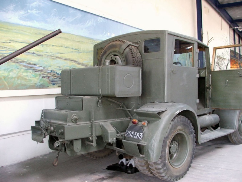 tracteur Hanomag SS 100 Takom 1/35 Saumur21