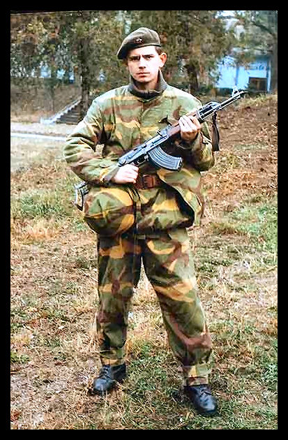 Tenue de camouflage MOL M76 Yougoslave Ll10
