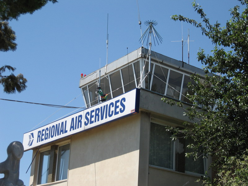 Aeroportul Tuzla - 2008 Img_7110