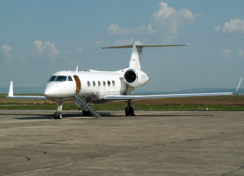 Aeroportul Suceava (Stefan Cel Mare) - 1994 - 2007 Mozart10