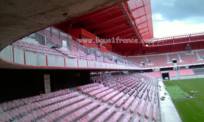 Photo et une video du nouveau stade de Valencienne. Imag0115