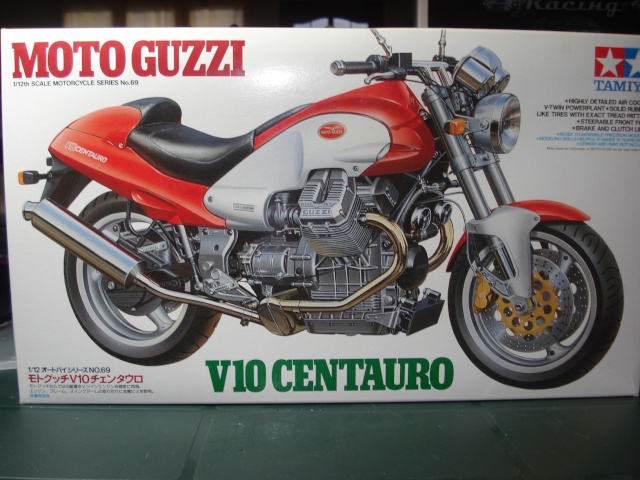 Moto guzzi V10 centauro Tamiya. - Page 2 Dsc00626