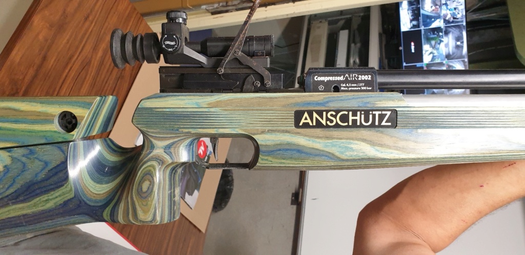 carabine ANSCHUTZ qui est fuyarde C110