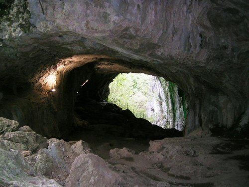 Les grottes du Monde illustrées avec Google Earth - Page 2 35117411
