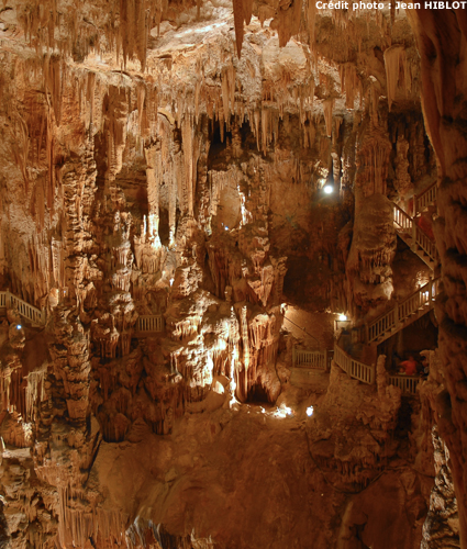 Les grottes du Monde illustrées avec Google Earth - Page 2 Photo_11