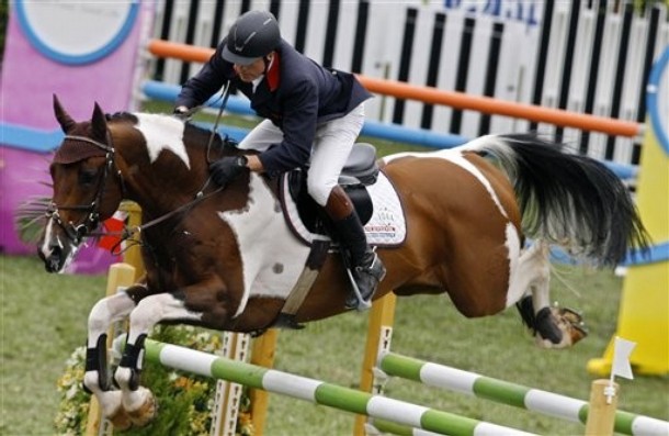 fotis de salto de obstaculos. 610x110