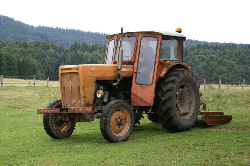 Tracteur SOMECA Dsc06710