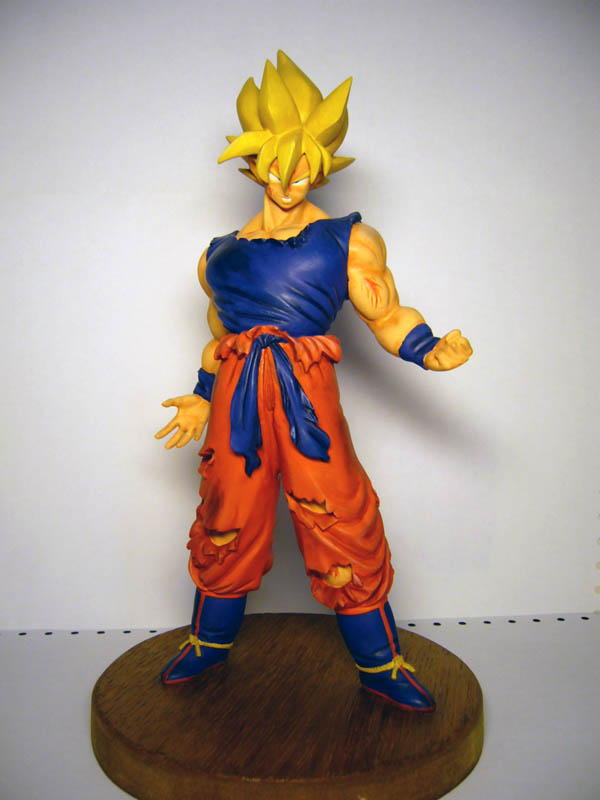 1/8  SANGOKU  (resine) (MAJ 26/09/11)  GK COMPLETED !  Goku0111