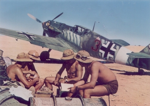 Messerschmit Bf109 E-4 Trop - Page 2 Tumblr10