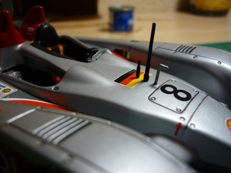 audi R10 tdi  1/24 de chez revell - Page 3 Audi_r11