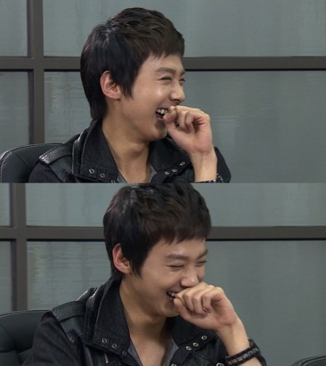 [19.05.2012] Chunji révèle qu'il aime les filles qui le pousse 20120510