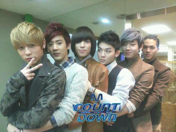[19.01.2012] TEEN TOP au M!Countdown Ajfuux10