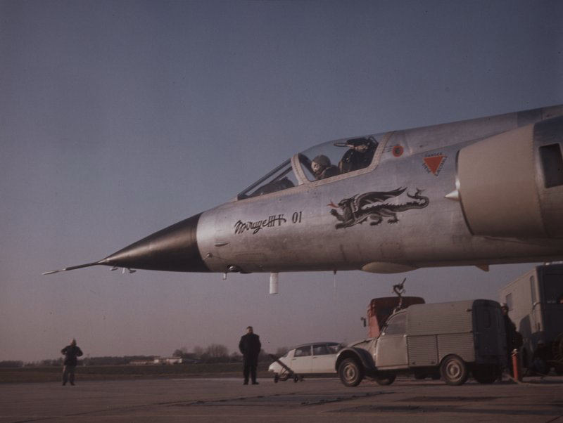 Coté Carton : le Mirage III V  Mir3v_10
