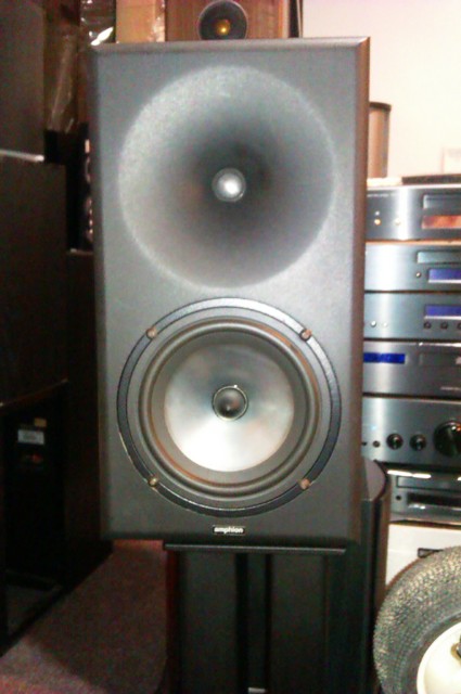 amphion Argon (SOLD) Ampion10