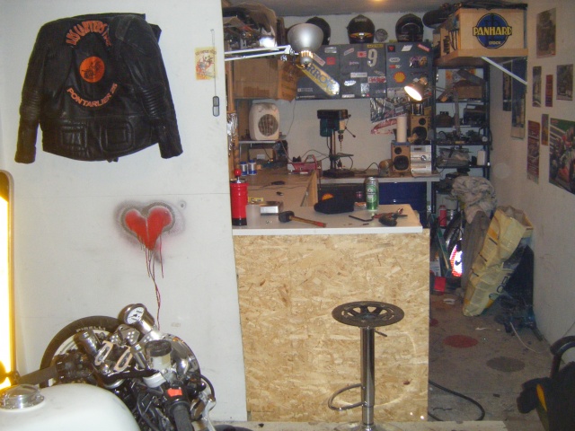 Le coin/le garage/l'atelier/le bouiboui - Page 3 Dscf3210