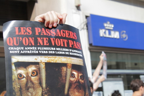 Action contre la vivisection, le 07 juillet 2011 à Paris Air_fr10