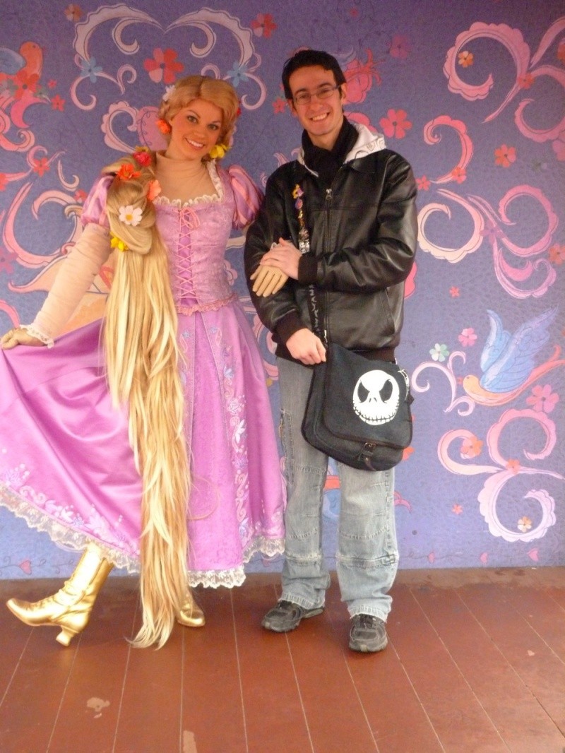 Photos avec les Personnages Disney - Page 19 P1090423