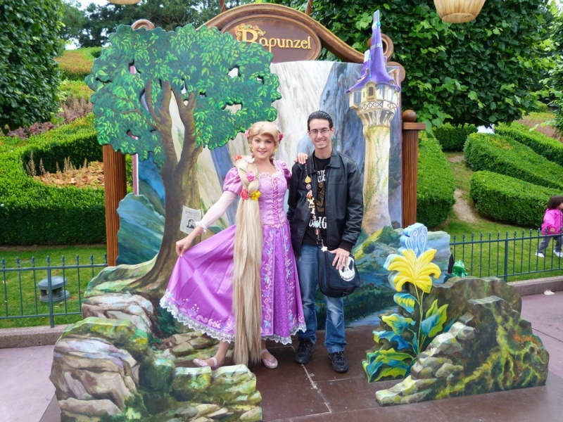 Photos avec les Personnages Disney - Page 25 P1210118