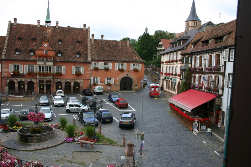 Place de l'Hotel de ville à Barr (Alsace) 1902 - 2008 Img_1511