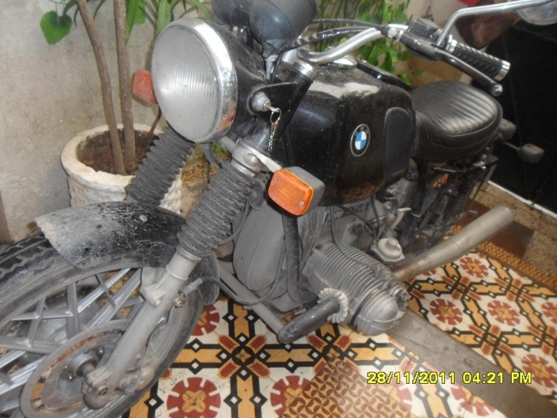 Une vraie moto de motard... :-) Sam_3035