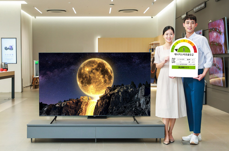 Samsung представила серию телевизоров QT67 QLED TV с высокой энергоэффективностью Qled110