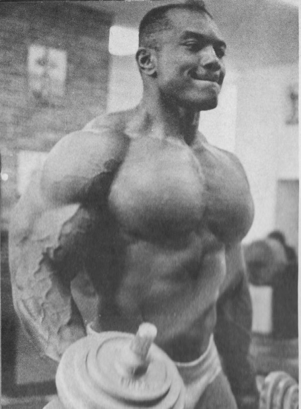 Sergio Oliva - Page 7 5lusff10