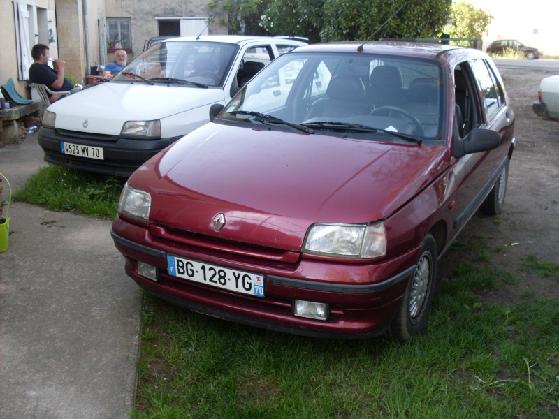 renault clio 1 !!!!!!!!!! - Page 2 Sdc10110