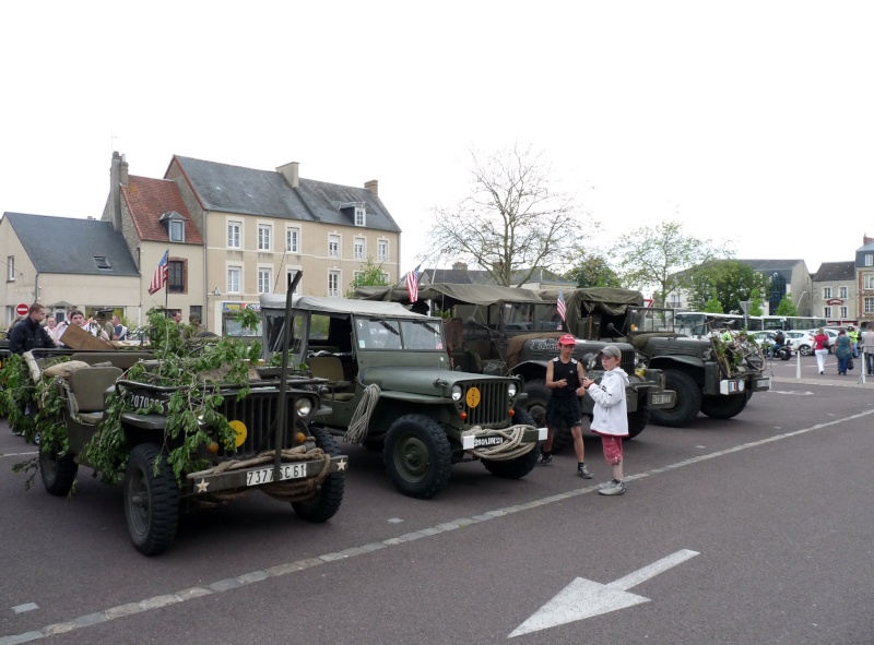 convoi de véhicules us le 02 juin 2012 entre Utah et Carentan. P1280911