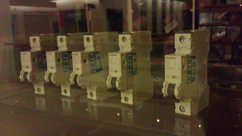 Siemens Germany cryo MCB (miniature circuit breaker) -New Cryo_m10