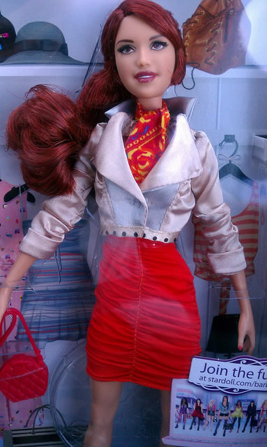 Barbie playline 2012 Nevraf12