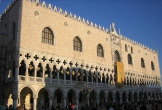 LE FORUM EN IMAGES - Page 2 5445111