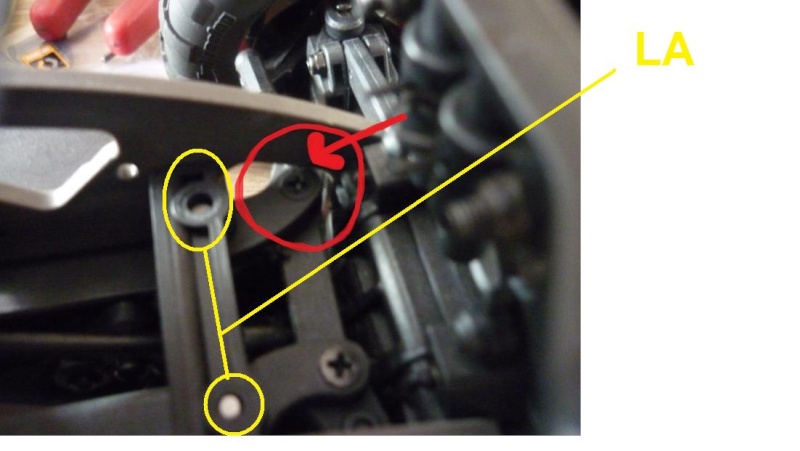 [Demande d'aide] Direction Savage XS qui bute dans le chassis. Tr11