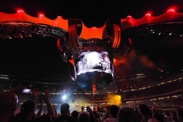 U2 360 º Philadelphia.- La Ciudad del Tren del Amor 07141112